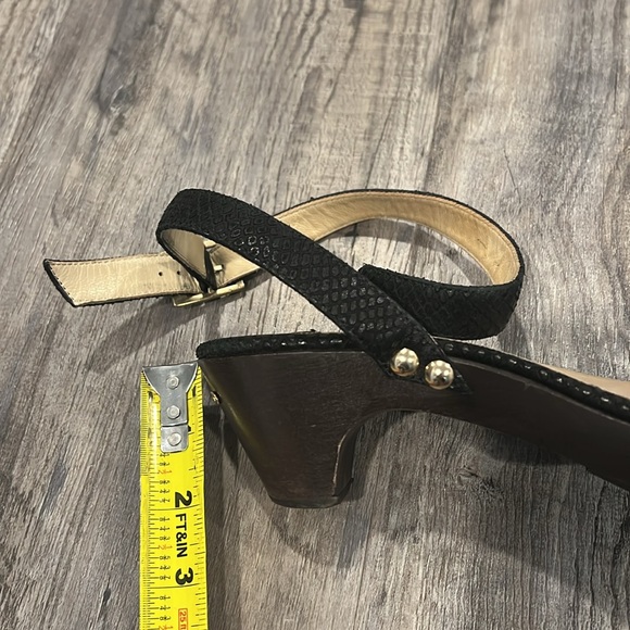 Jimmy Choo Black Embossed Leather Clog Sandals Studded Wood Heel Size 8 - Picture 13 of 13